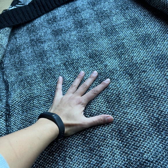 BP black & white checkered plaid patterned knee length long sleeve soft cardigan - Picture 4 of 12